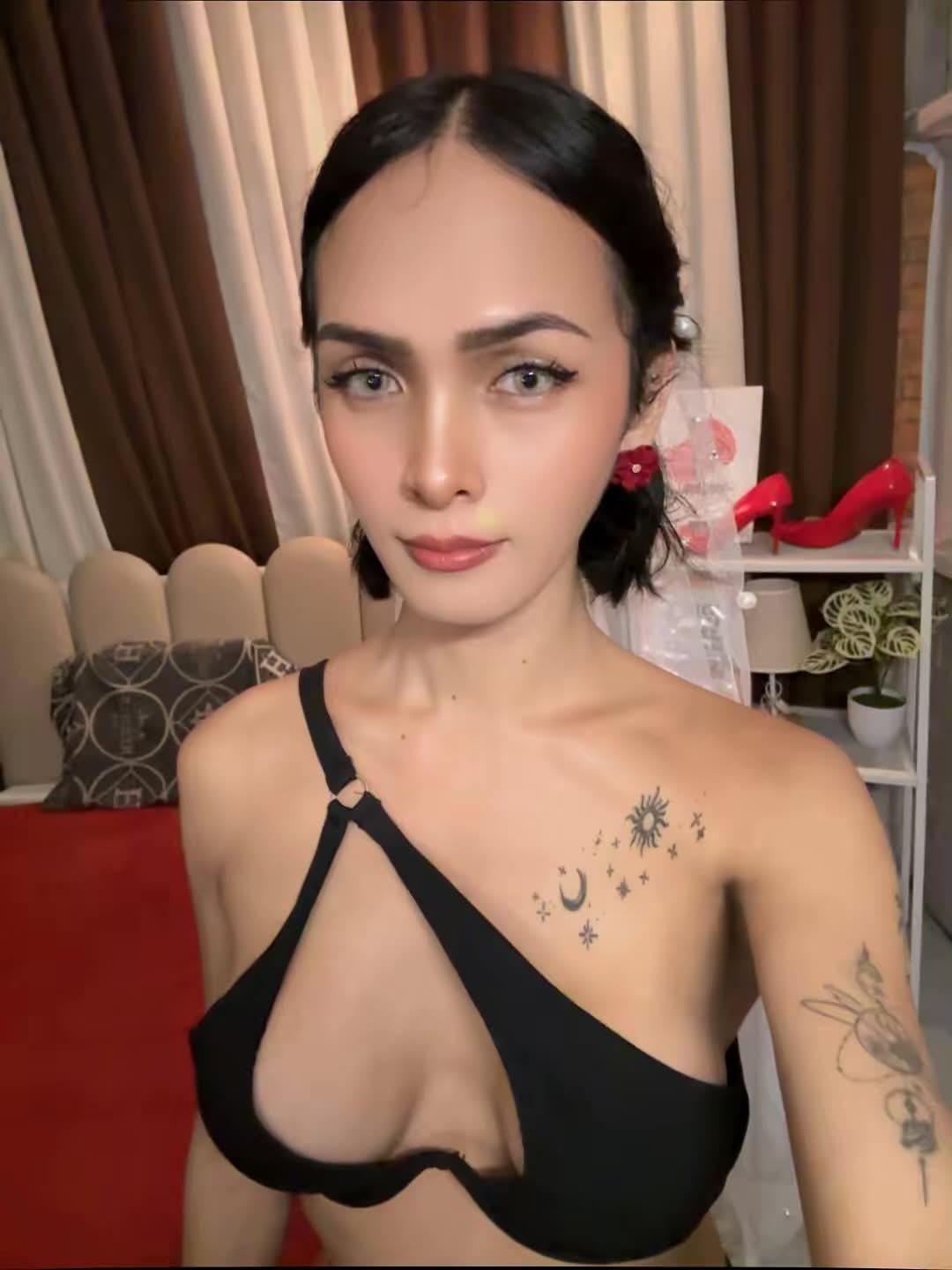 superasianmodel live