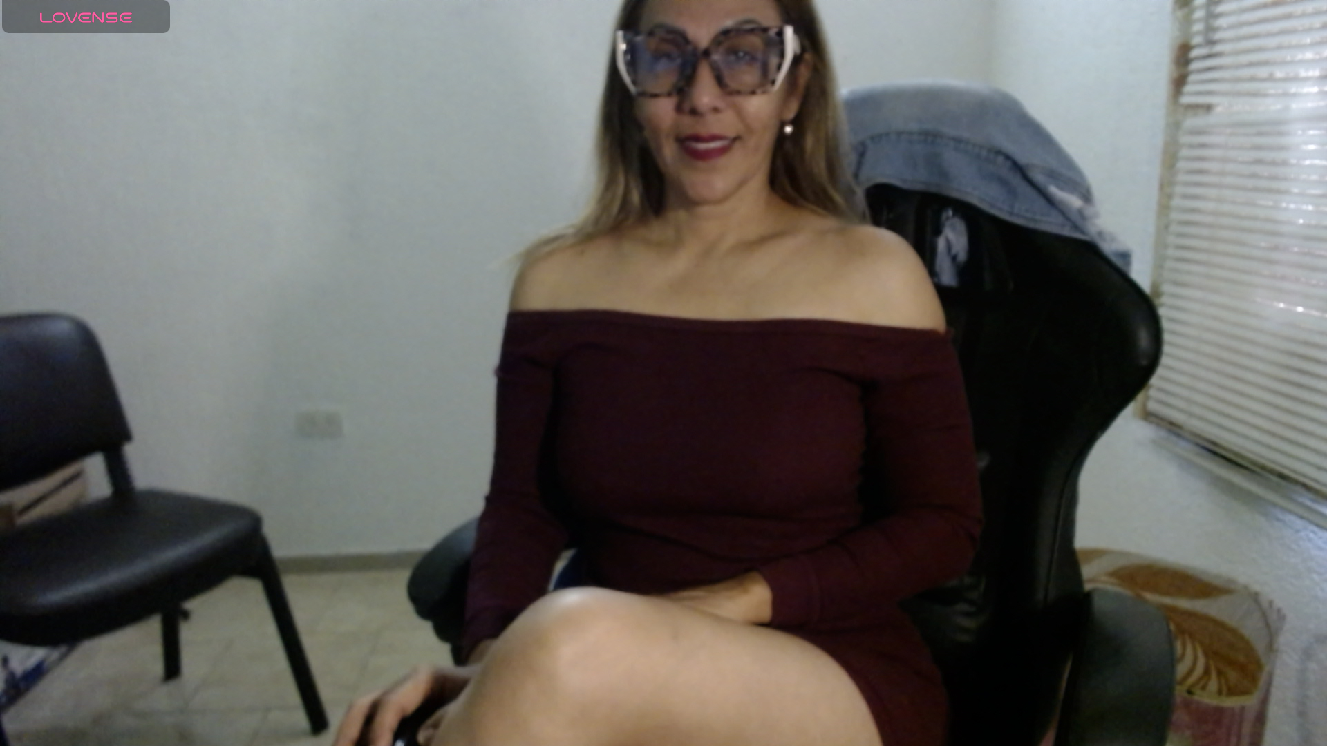 horny and daring live